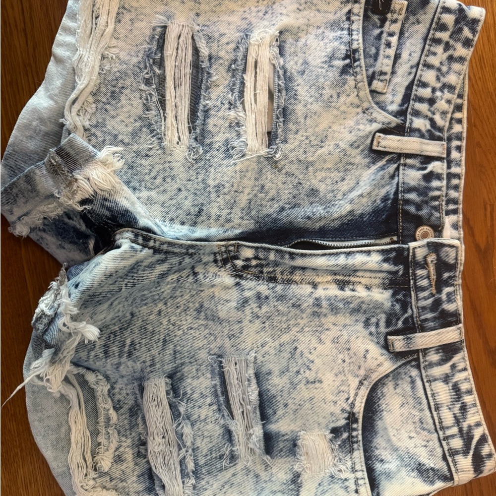 KanCan Distressed Acid Wash Jean Shorts